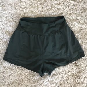 Lululemon athletica shorts size 4